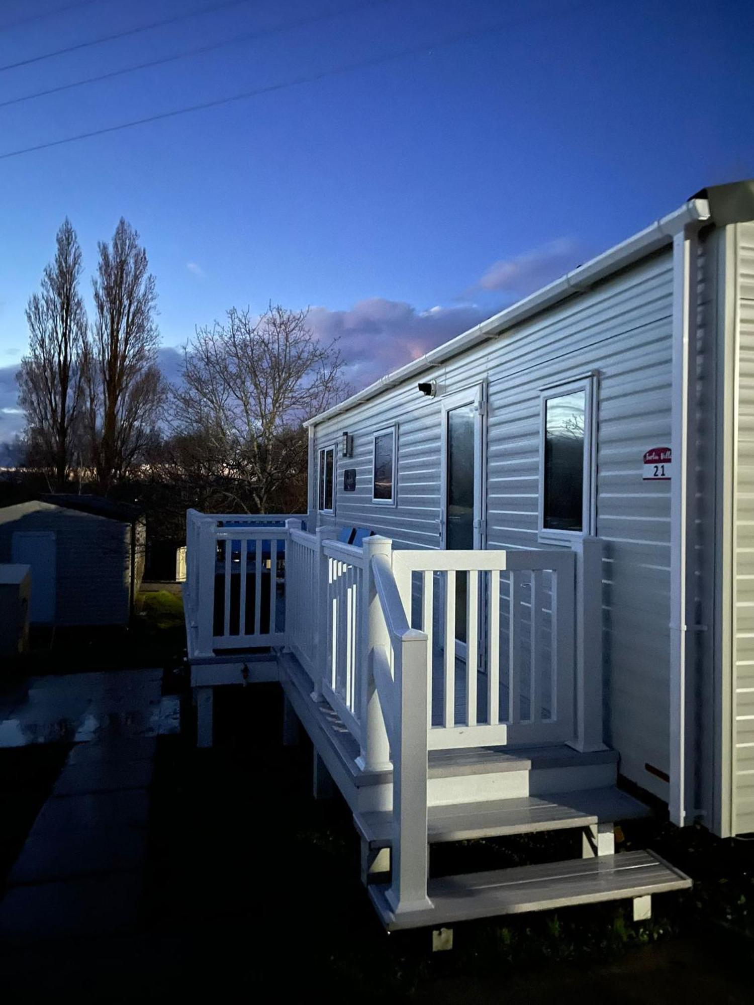 Laguna- Rockley Park Poole Exterior foto
